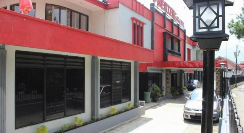 Hotel Benteng Bukittinggi Exterior photo