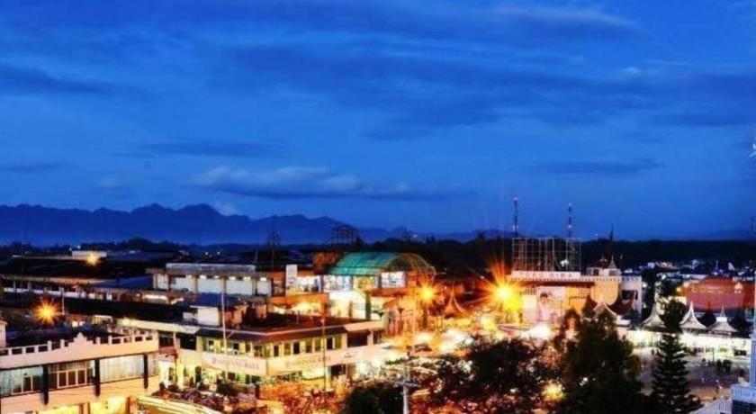 Hotel Benteng Bukittinggi Exterior photo